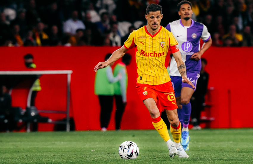 RC Lens vs Toulouse FC (02:10 - 22/04)